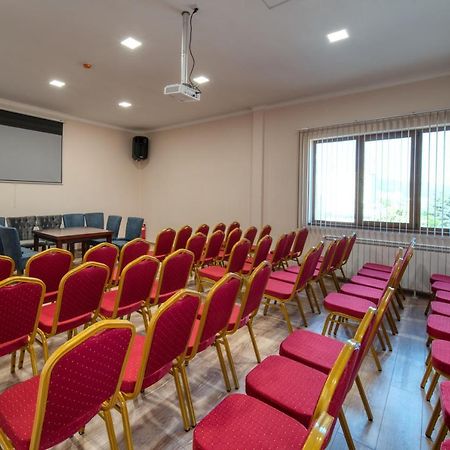 Residence Konstantina Palace Kazanlŭk Extérieur photo